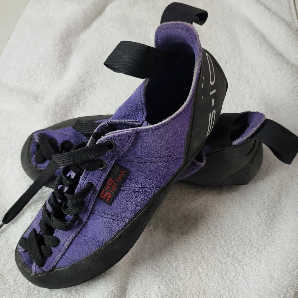Five Ten Women's Rock climbing shoes